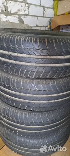 Bfgoodrich G-Grip 215/60 R16