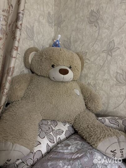 Большие плюшевые медведи