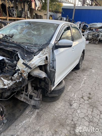 В разборе skoda rapid 2015 CFN МКПП