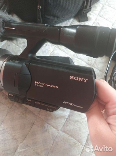 Видеокамера sony nex-vg20