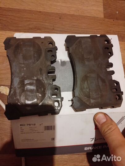 Тормозный колодки ls460 ls600