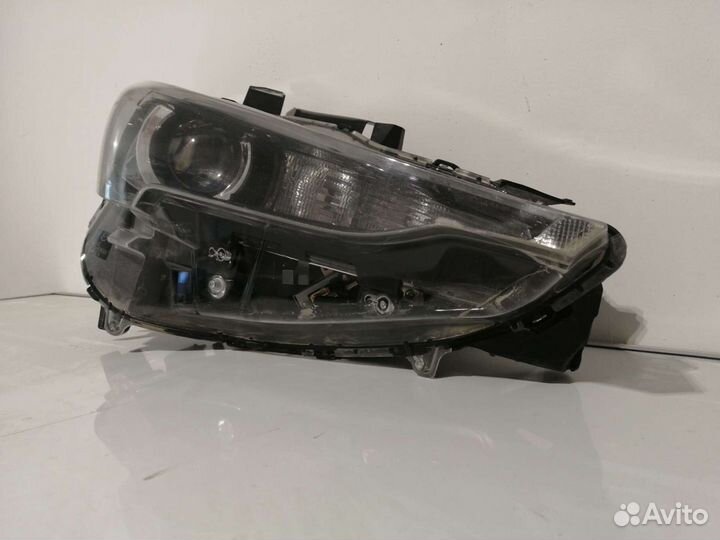 Фара передняя правая Mazda CX-5