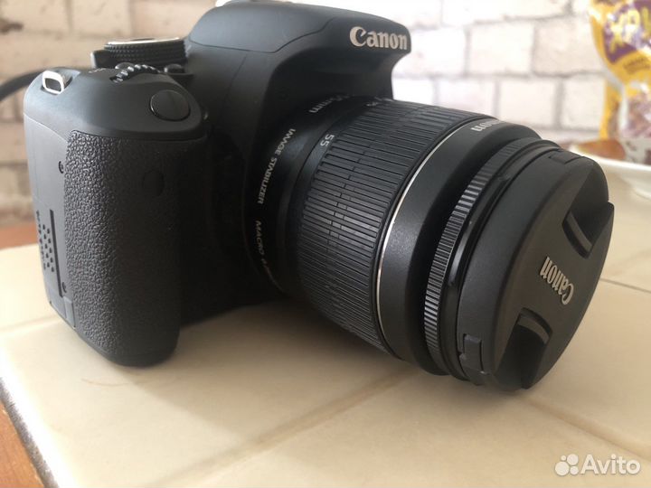 Фотоаппарат Canon EOS 600D Kit EF-S 18-55mm f
