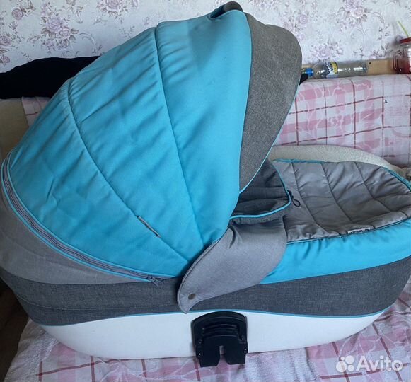 Продам коляску 2 в 1