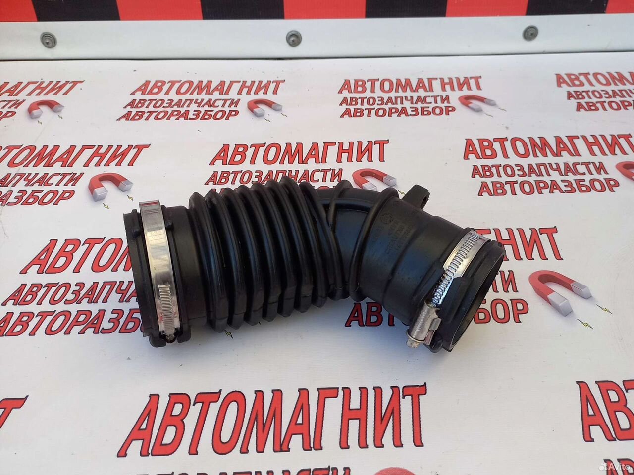 Патрубок воздушного фильтра Рено Аркана 1.3