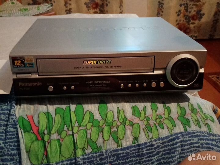 Видеомагнитофон panasonic