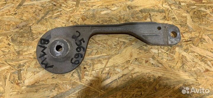 Реактивная тяга задней подвески BMW X5 E70 2008