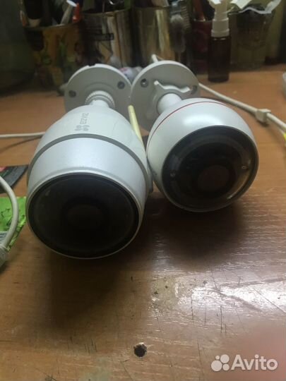 Продам 2 камеры видеонаблюдение ezviz