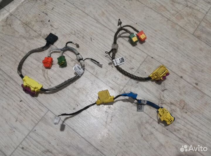 Жгут в руль 4e0971589a