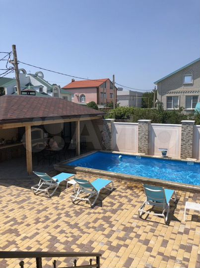 Комната 32 м² в 2-к., 3/3 эт.