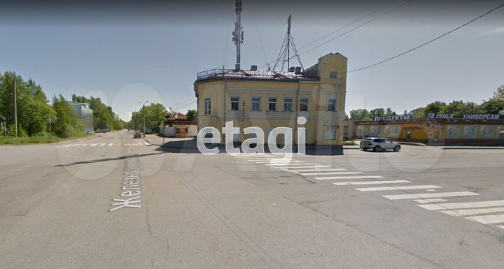 Сдам торговое помещение, 610 м²