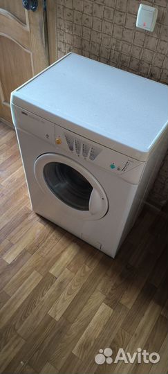 Стиральная машинка Zanussi Aquacycle 900