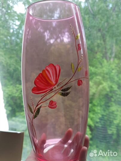 Новая Ваза стеклянная роспись цветное стекло