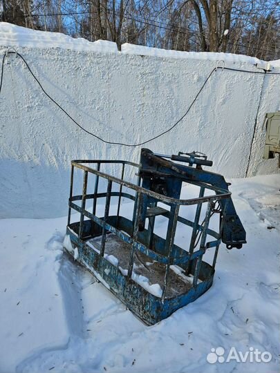 Hyundai HD210 с КМУ, 2010