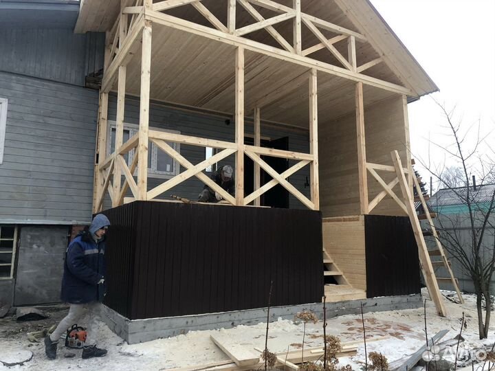 Бригада строителей