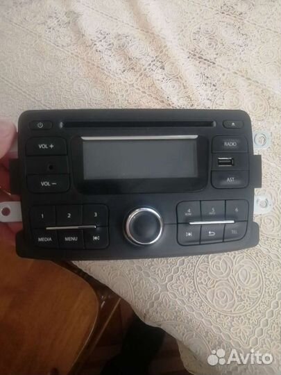 Автомагнитола бу