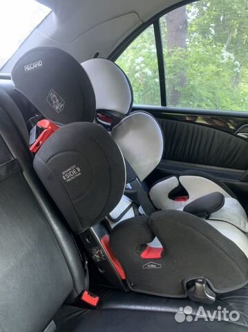 Детское кресло в авто recaro