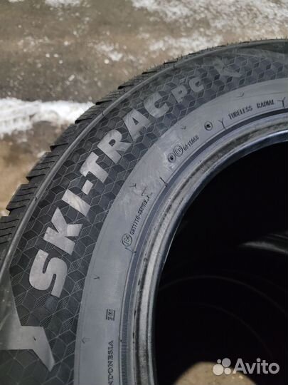 Armstrong Ski-Trac PC 195/55 R16 87H