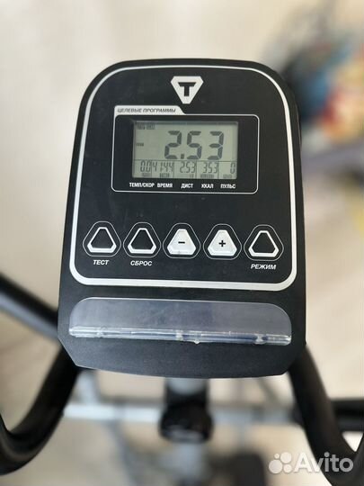 Эллиптический тренажер torneo