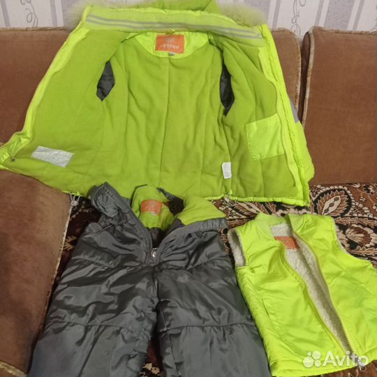 Зимний костюм,шапки,варежки девочке 92 98 104 110