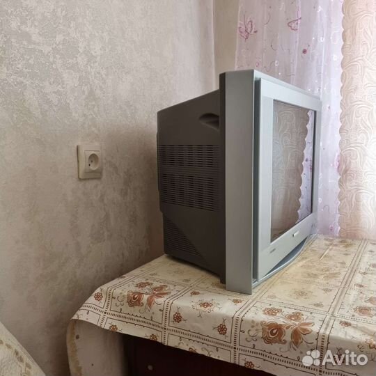 Телевизор на запчасти