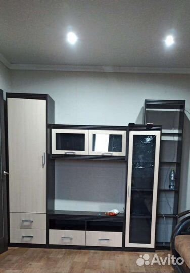 Стенка в гостиную