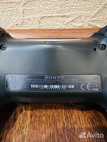 PS4 геймпад оригинал v2