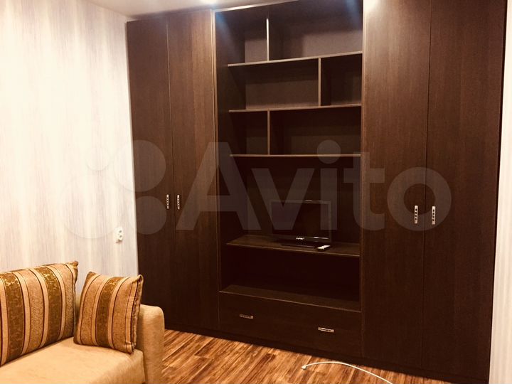 2-к. квартира, 52 м², 10/14 эт.