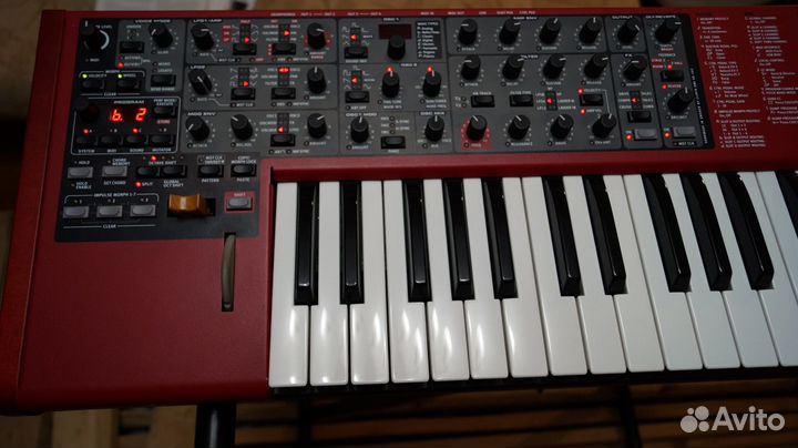 Синтезатор Clavia Nord Lead 4