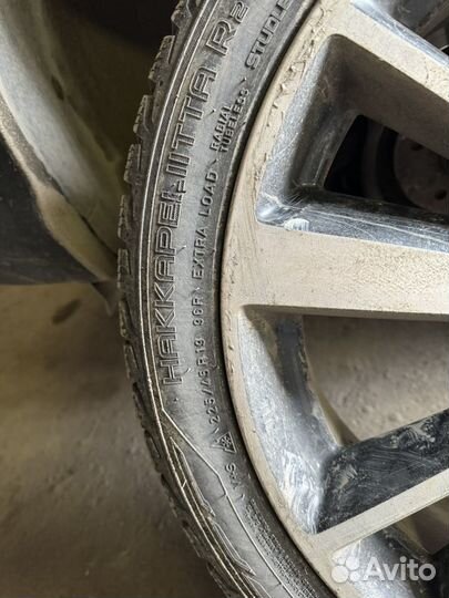 Nokian Tyres Hakkapeliitta R2 225/45 R19