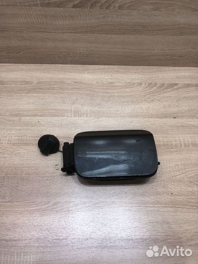 Лючок бензобака Bmw F10