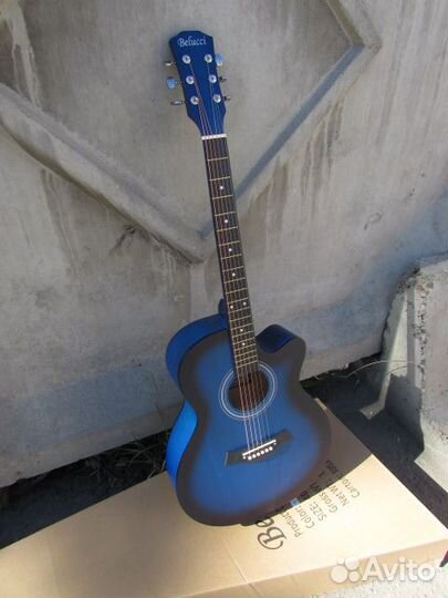 Гитара акустика