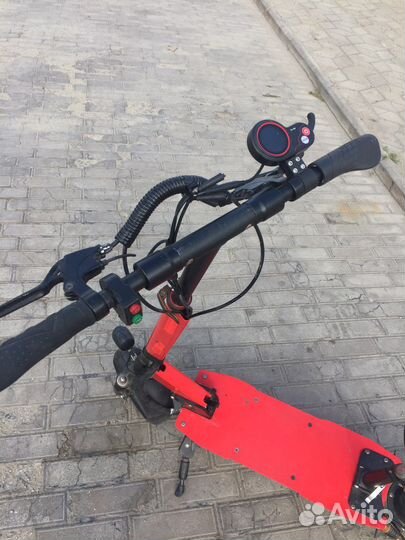 Самокат Kugoo M4