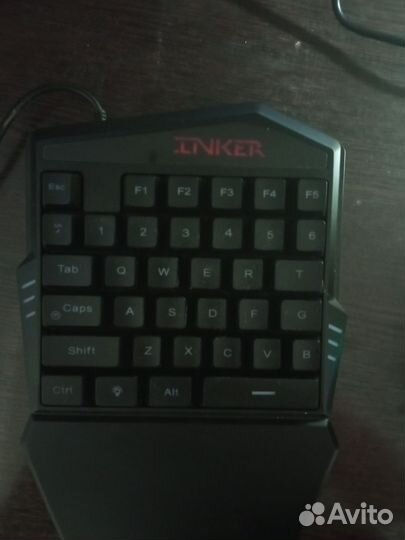 Игровая клавиатура и мышь для телефона