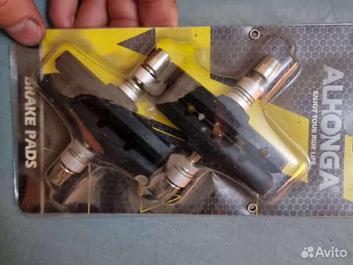 Велосипедные тормозные колодки alhonga