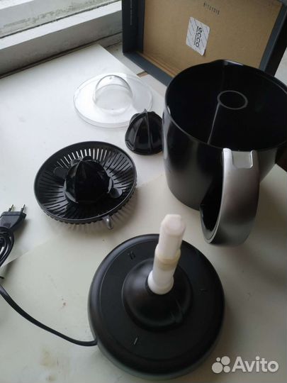 Соковыжималка для Цитрусовых