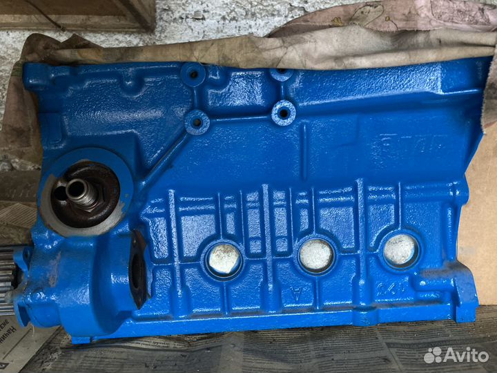 Коленвал и шатуны приора