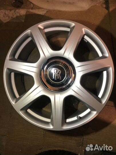 Rolls-Royce Cullinan Phantom BMW новые 21 диски