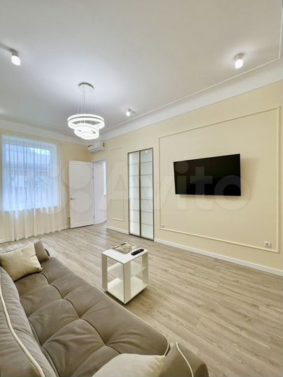 2-к. квартира, 70 м², 2/3 эт.