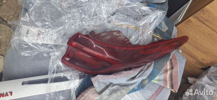 Фара задняя правая на kia sportage 4