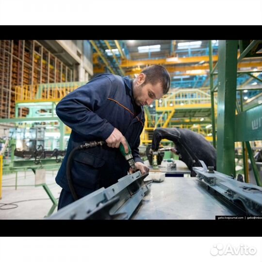 Слесарь сборщик