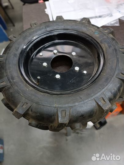 Колесо пневматическое в сборе 4.00х10