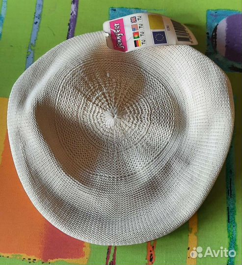 Кепки женские