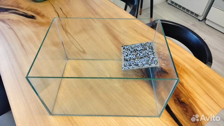 Аквариум для черепах бу, 35*25*20(высота)