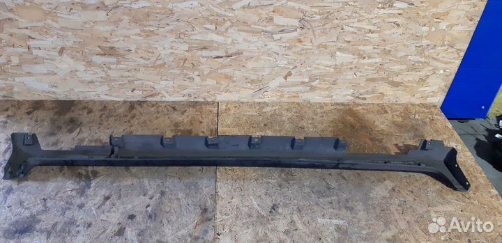 Накладка порога левая Nissan