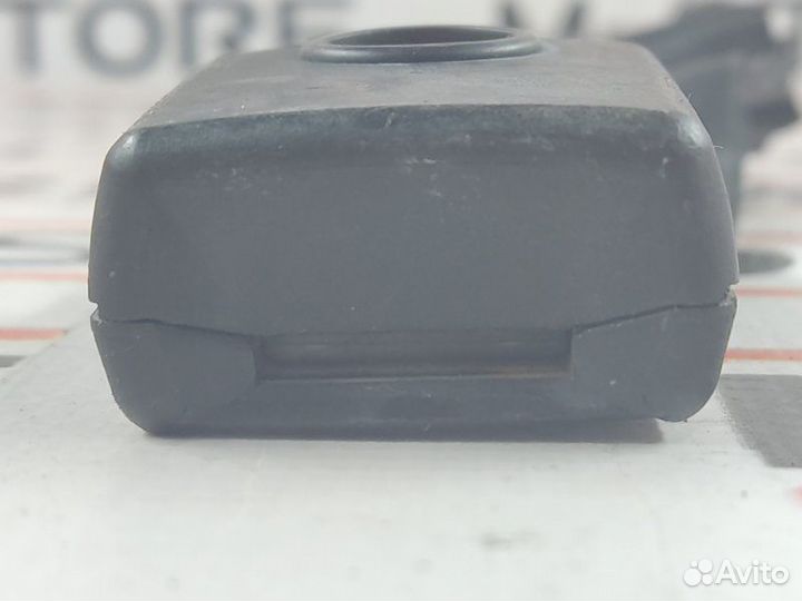 Замок ремня безопасности задний Bmw 3-Series E90