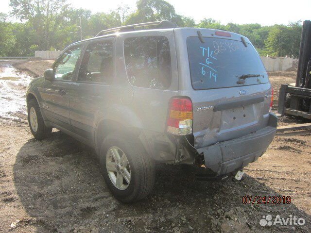 Разбор на запчасти Ford Escape