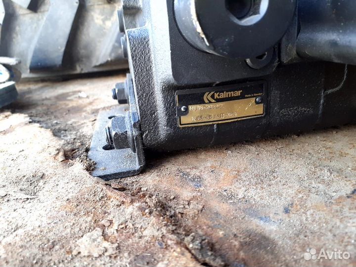 Гидрорасдределитель кальмар