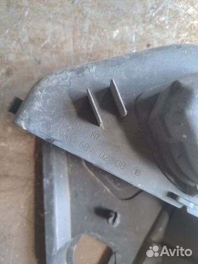 Кожух педали тормоза Mercedes W203