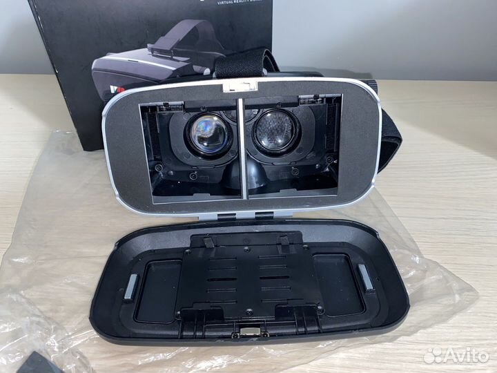 Очки виртуальной реальности для телефона